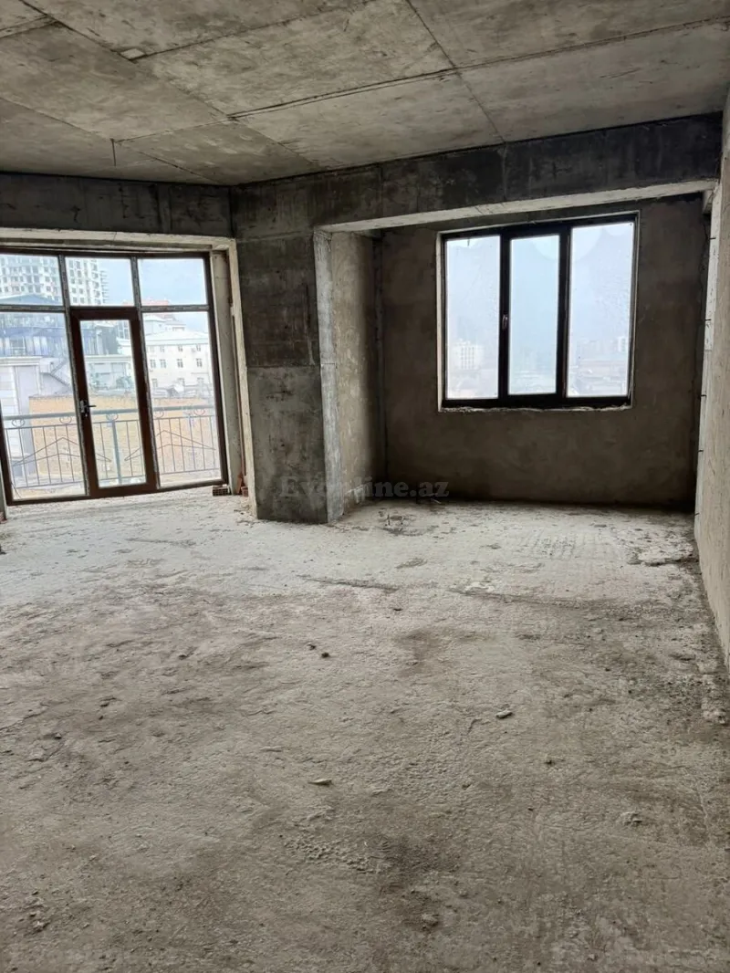 Satılır 3 otaqlı Mənzil Yeni tikili 155 m² 28 May m. - şəkil 14