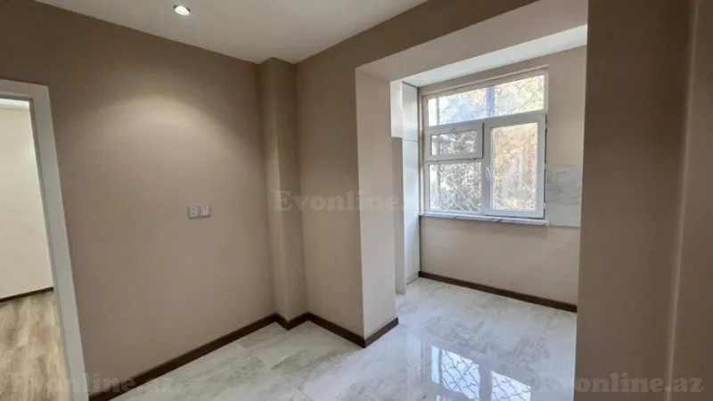 Satılır 2 otaqlı Mənzil Köhnə tikili 42 m² Nərimanov r. - şəkil 6
