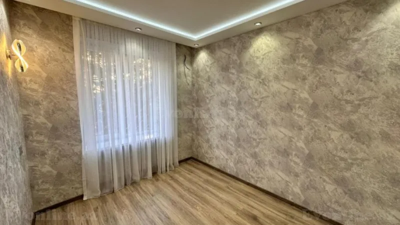 Satılır 2 otaqlı Mənzil Köhnə tikili 42 m² Nərimanov r. - şəkil 12