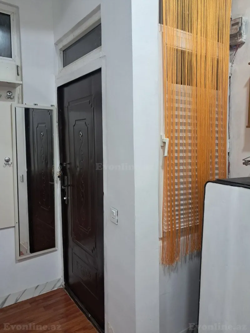 Kirayə verilir 1 otaqlı Mənzil Köhnə tikili 15 m² 28 May m. - şəkil 12