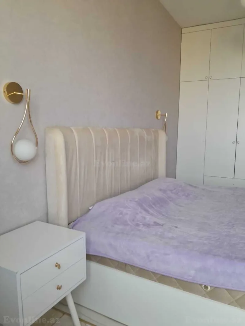 Satılır 3 otaqlı Mənzil Yeni tikili 75 m² Elmlər Akademiyası m.