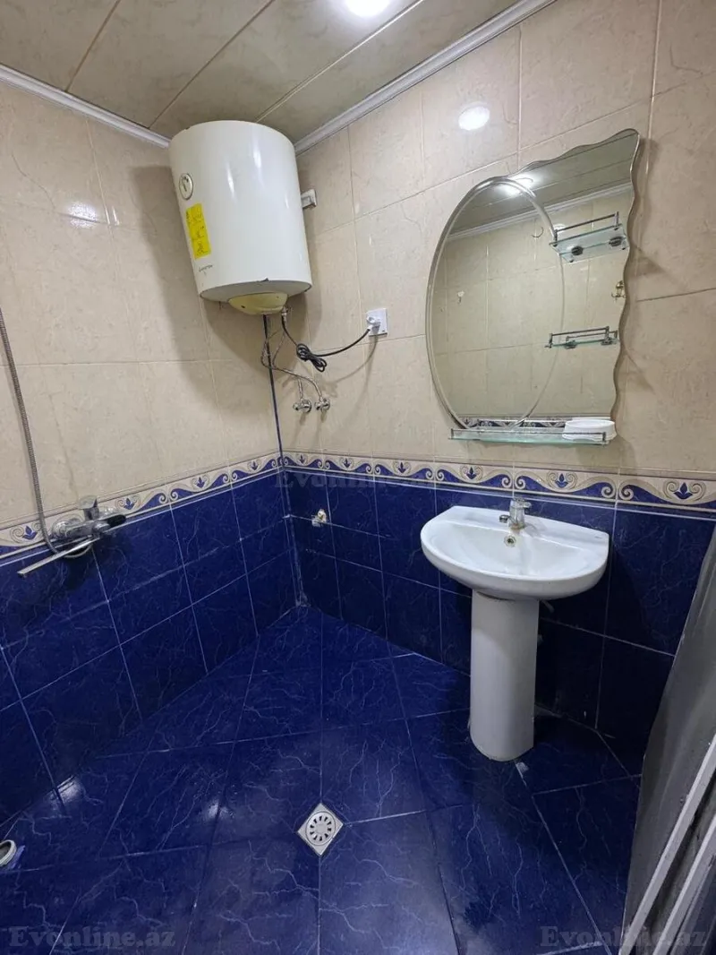 Satılır 2 otaqlı Mənzil Köhnə tikili 55 m² 4-cü mikrorayon - şəkil 12