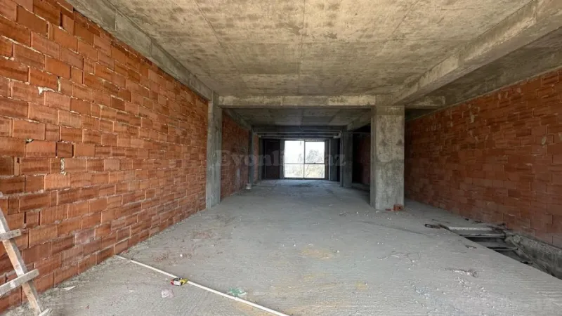 Satılır Obyekt 320 m² Suraxanı r.