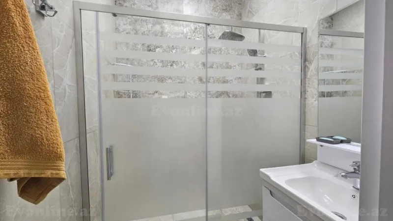 Kirayə verilir 3 otaqlı Mənzil Yeni tikili 138 m² 28 May m. - şəkil 22