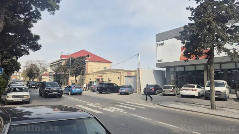 Torpaq Şüvəlan Satılır