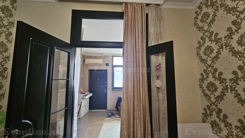 Kirayə verilir 2 otaqlı Mənzil Köhnə tikili 66 m² Nəriman Nərimanov m. - şəkil 3