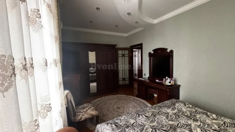 Satılır 3 otaqlı Mənzil Yeni tikili 135 m² 8 Noyabr m. - şəkil 17
