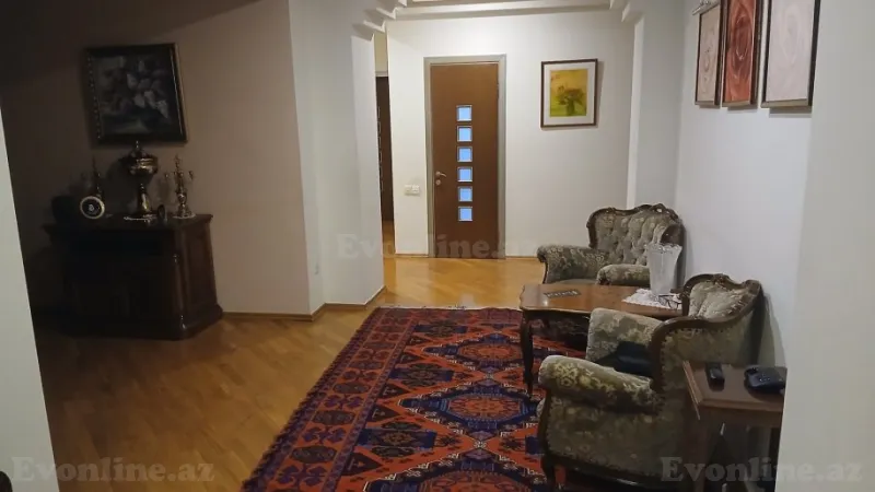 Satılır 5 otaqlı Mənzil Yeni tikili 220 m² 8 Noyabr m. - şəkil 2