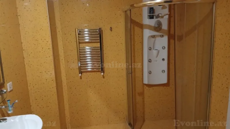 Satılır 5 otaqlı Mənzil Yeni tikili 220 m² 8 Noyabr m. - şəkil 4