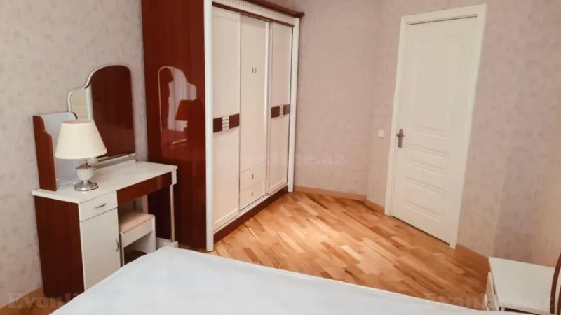 Kirayə verilir 2 otaqlı Mənzil Yeni tikili 63 m² 28 May m. - şəkil 4