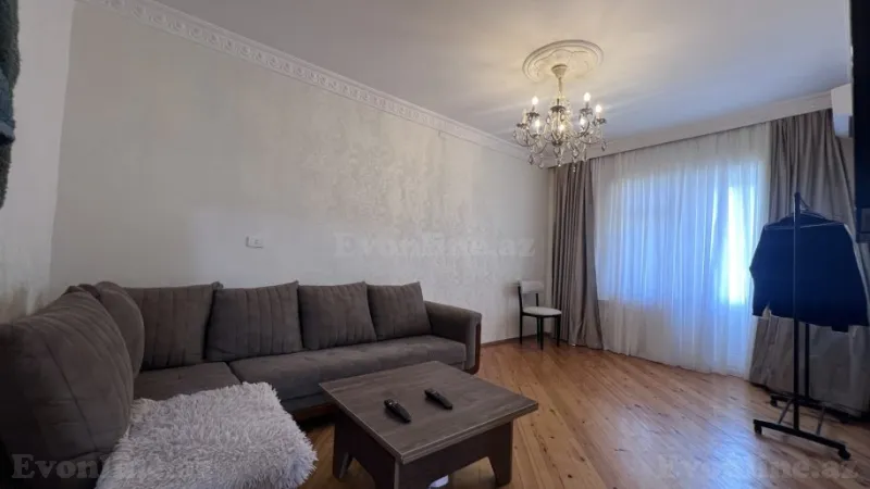 Satılır 2 otaqlı Mənzil Köhnə tikili 60 m² Xalqlar Dostluğu m.