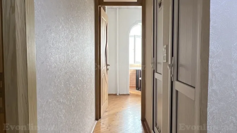 Satılır 2 otaqlı Mənzil Köhnə tikili 60 m² Xalqlar Dostluğu m. - şəkil 9