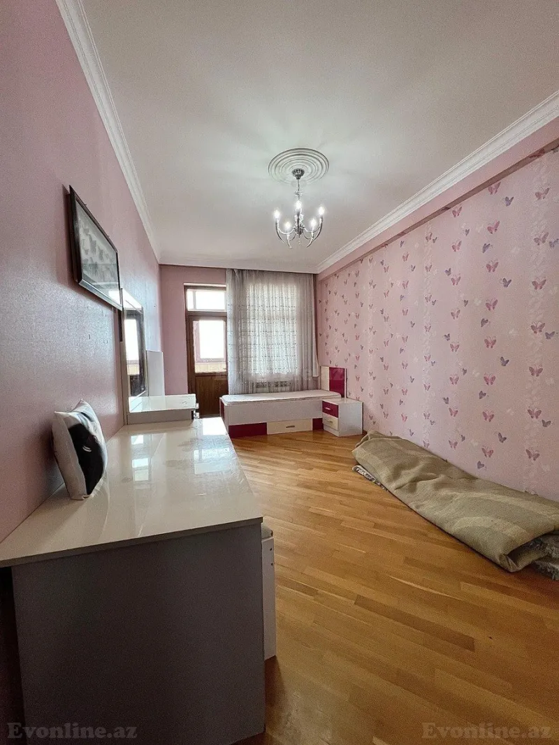 Satılır 4 otaqlı Mənzil Yeni tikili 171 m² Nəsimi r. - şəkil 8