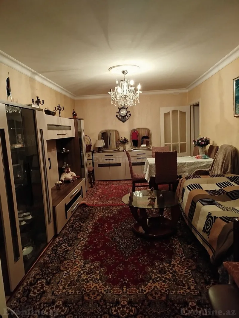 Satılır 2 otaqlı Mənzil Köhnə tikili 60 m² Nəsimi r. - şəkil 5