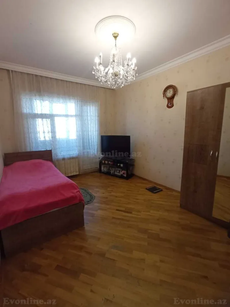 Satılır 5 otaqlı Mənzil Köhnə tikili 110 m² Həzi Aslanov - şəkil 7