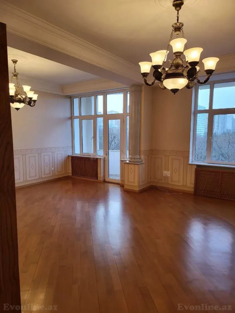 Satılır 5 otaqlı Mənzil Yeni tikili 210 m² Nərimanov r. - şəkil 7