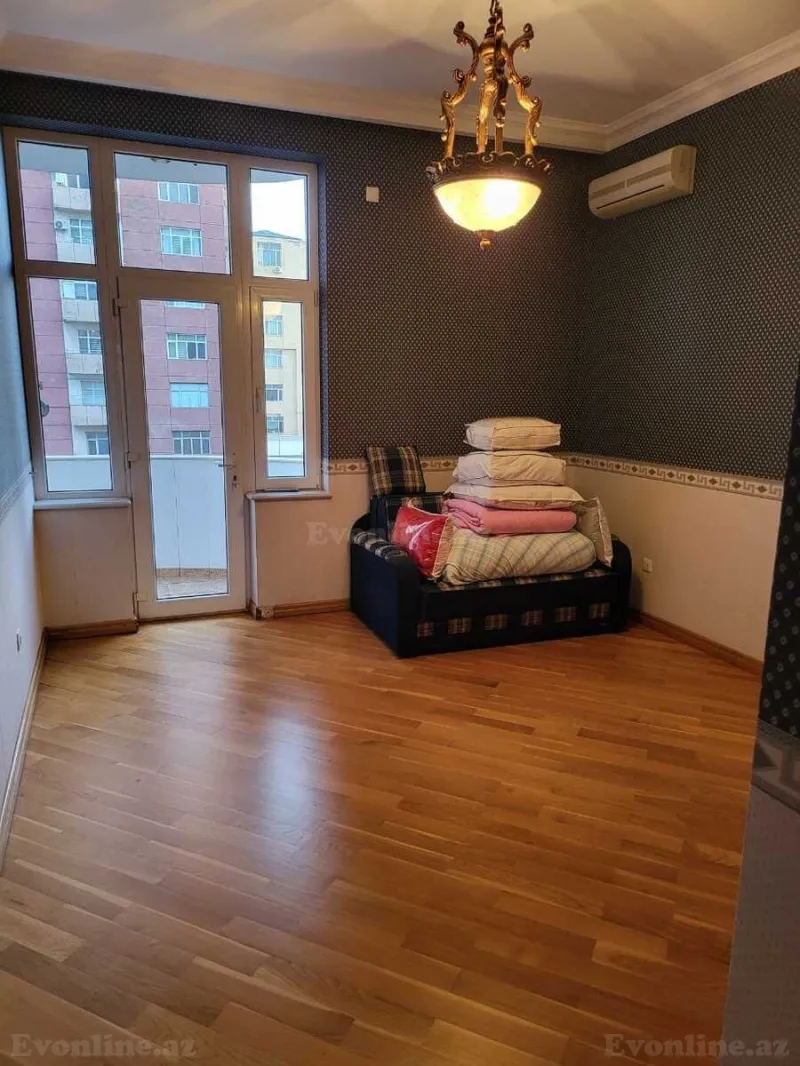 Satılır 5 otaqlı Mənzil Yeni tikili 210 m² Nərimanov r. - şəkil 8