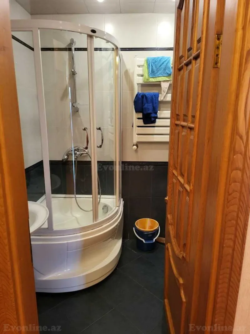 Satılır 5 otaqlı Mənzil Yeni tikili 210 m² Nərimanov r. - şəkil 20