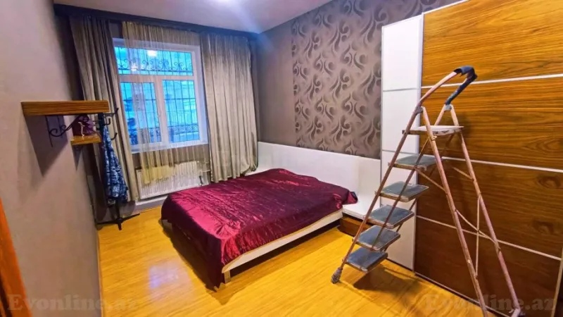 Satılır 4 otaqlı Mənzil Yeni tikili 136 m² Nizami m. - şəkil 2