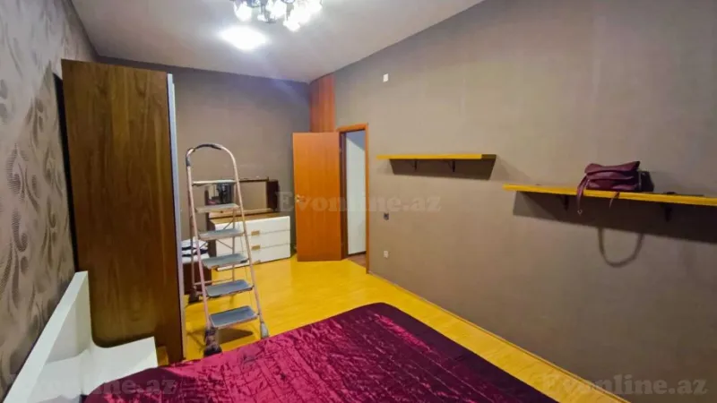 Satılır 4 otaqlı Mənzil Yeni tikili 136 m² Nizami m. - şəkil 3