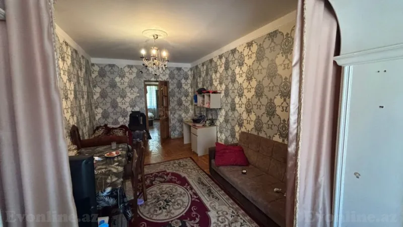 Satılır 2 otaqlı Mənzil Köhnə tikili 55 m² Xalqlar Dostluğu m. - şəkil 3