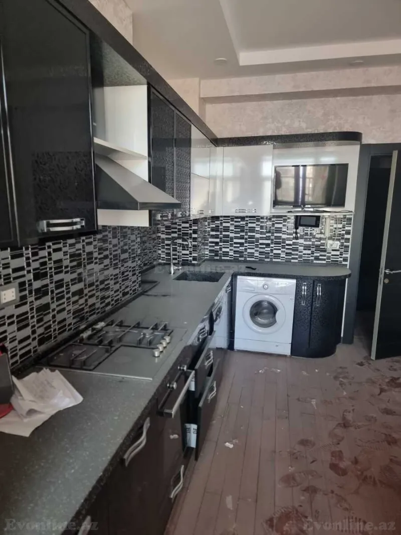 Satılır 3 otaqlı Mənzil Yeni tikili 153 m² Nəsimi r. - şəkil 6