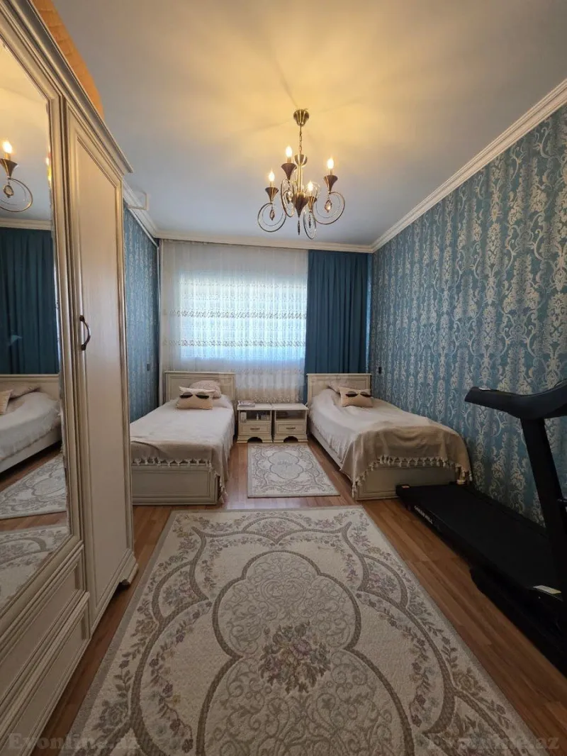 Satılır 4 otaqlı Mənzil Köhnə tikili 120 m² Yeni Yasamal - şəkil 23