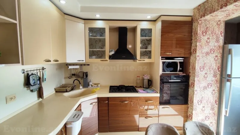 Satılır 3 otaqlı Mənzil Köhnə tikili 82 m² Həzi Aslanov m. - şəkil 13