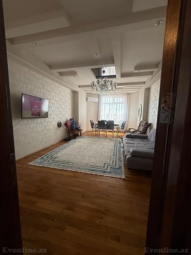 Satılır 2 otaqlı Mənzil Yeni tikili 101 m² 9-cu mikrorayon