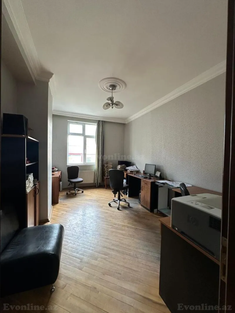 Satılır 3 otaqlı Mənzil Yeni tikili 137 m² İnşaatçılar m. - şəkil 5