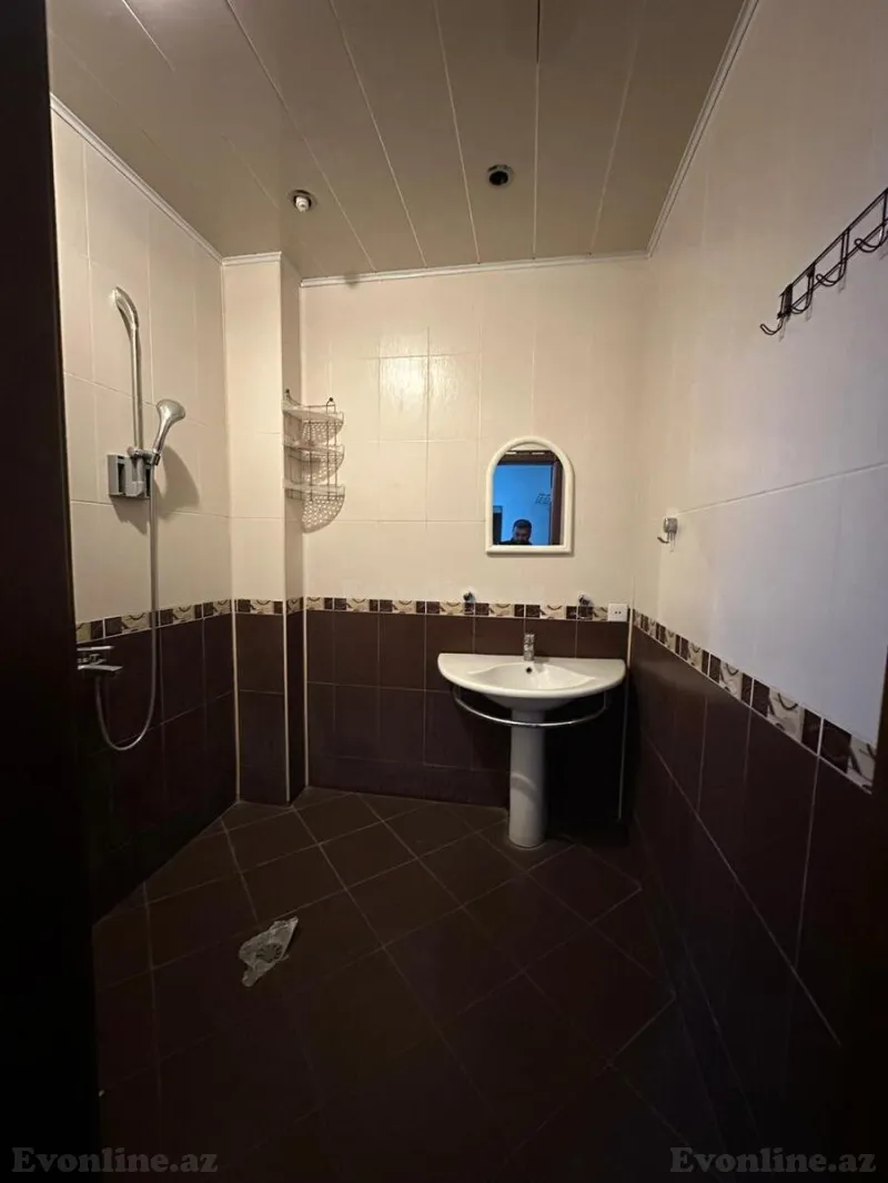 Satılır 3 otaqlı Mənzil Yeni tikili 137 m² İnşaatçılar m. - şəkil 8