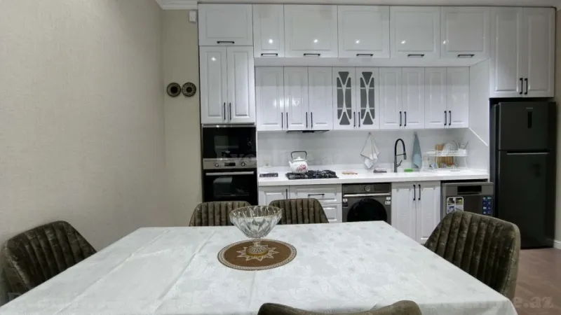 Kirayə verilir 3 otaqlı Mənzil Yeni tikili 80 m² Yeni Yasamal - şəkil 3