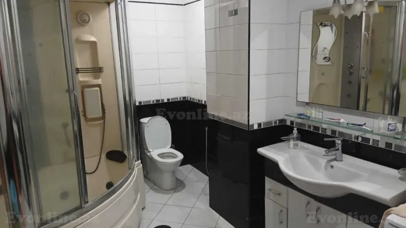 Satılır 5 otaqlı Mənzil Yeni tikili 220 m² 8 Noyabr m. - şəkil 7