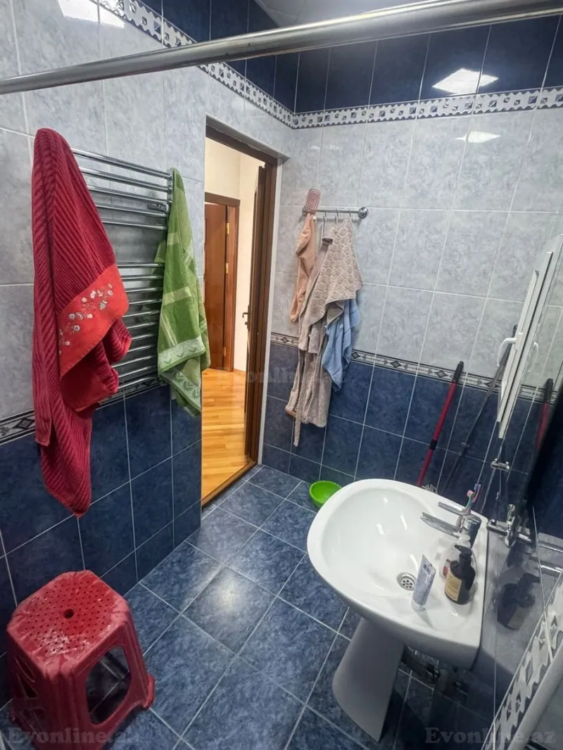 Satılır 3 otaqlı Mənzil Yeni tikili 120 m² İnşaatçılar m. - şəkil 10