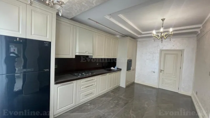 Kirayə verilir 3 otaqlı Mənzil Yeni tikili 140 m² Xətai m. - şəkil 3