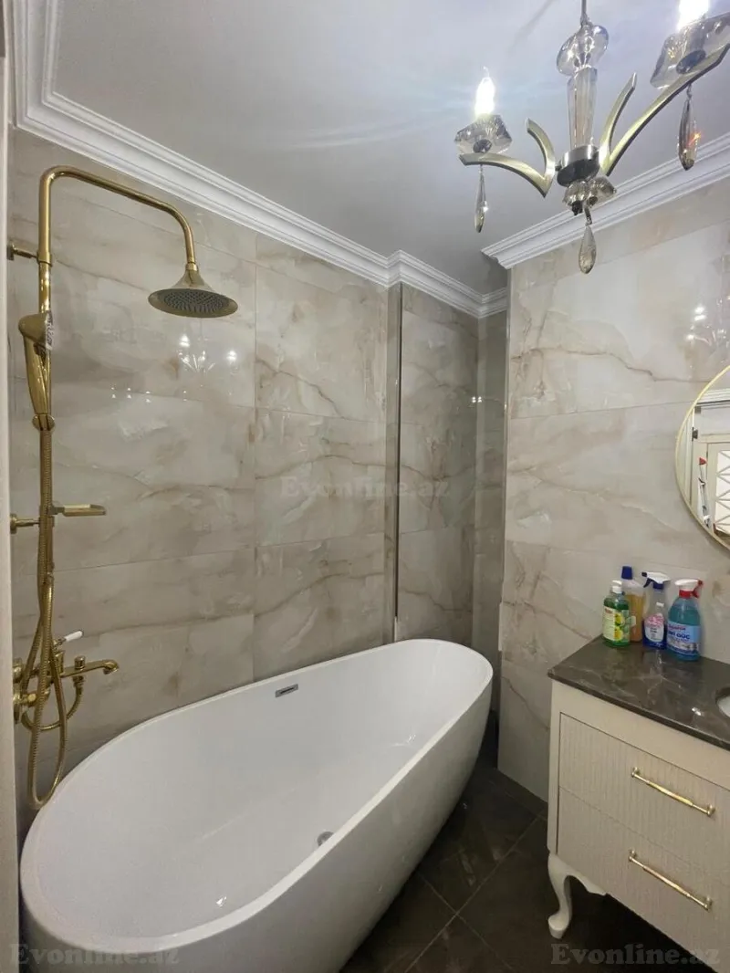 Kirayə verilir 3 otaqlı Mənzil Yeni tikili 140 m² Xətai m. - şəkil 9