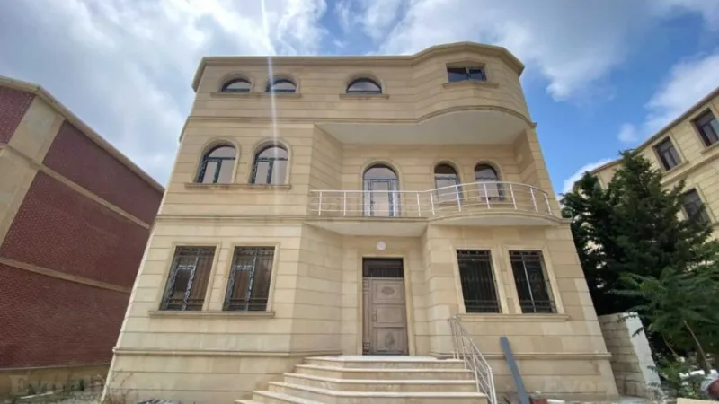 15 otaqlı Ofis 1010 m² 20 Yanvar m. Kirayə verilir