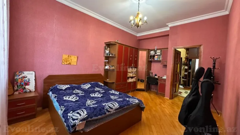 Satılır 4 otaqlı Mənzil Yeni tikili 170 m² 28 May m. - şəkil 13