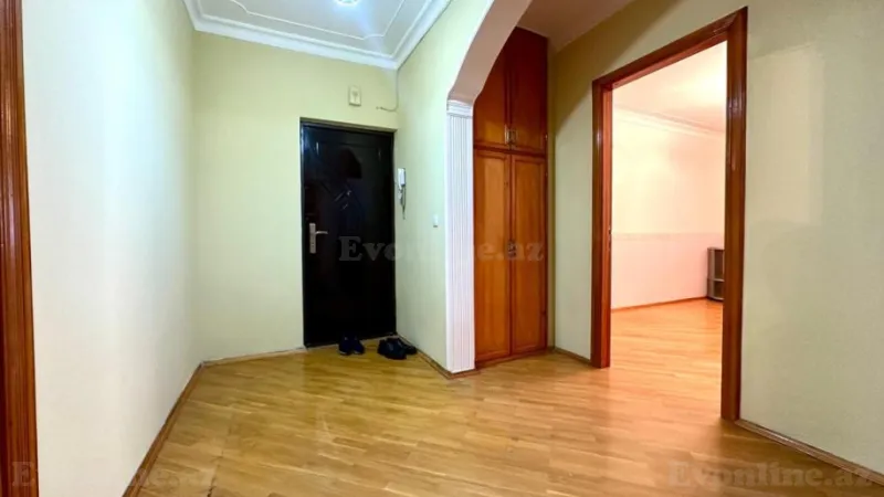Kirayə verilir 3 otaqlı Mənzil Köhnə tikili 80 m² Neftçilər m. - şəkil 6