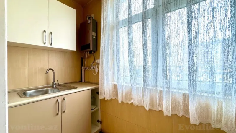 Kirayə verilir 3 otaqlı Mənzil Köhnə tikili 80 m² Neftçilər m. - şəkil 11