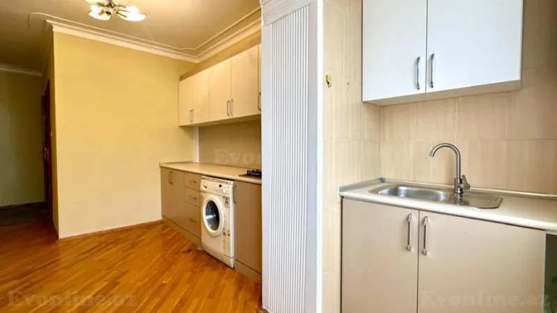 Kirayə verilir 3 otaqlı Mənzil Köhnə tikili 80 m² Neftçilər m. - şəkil 14