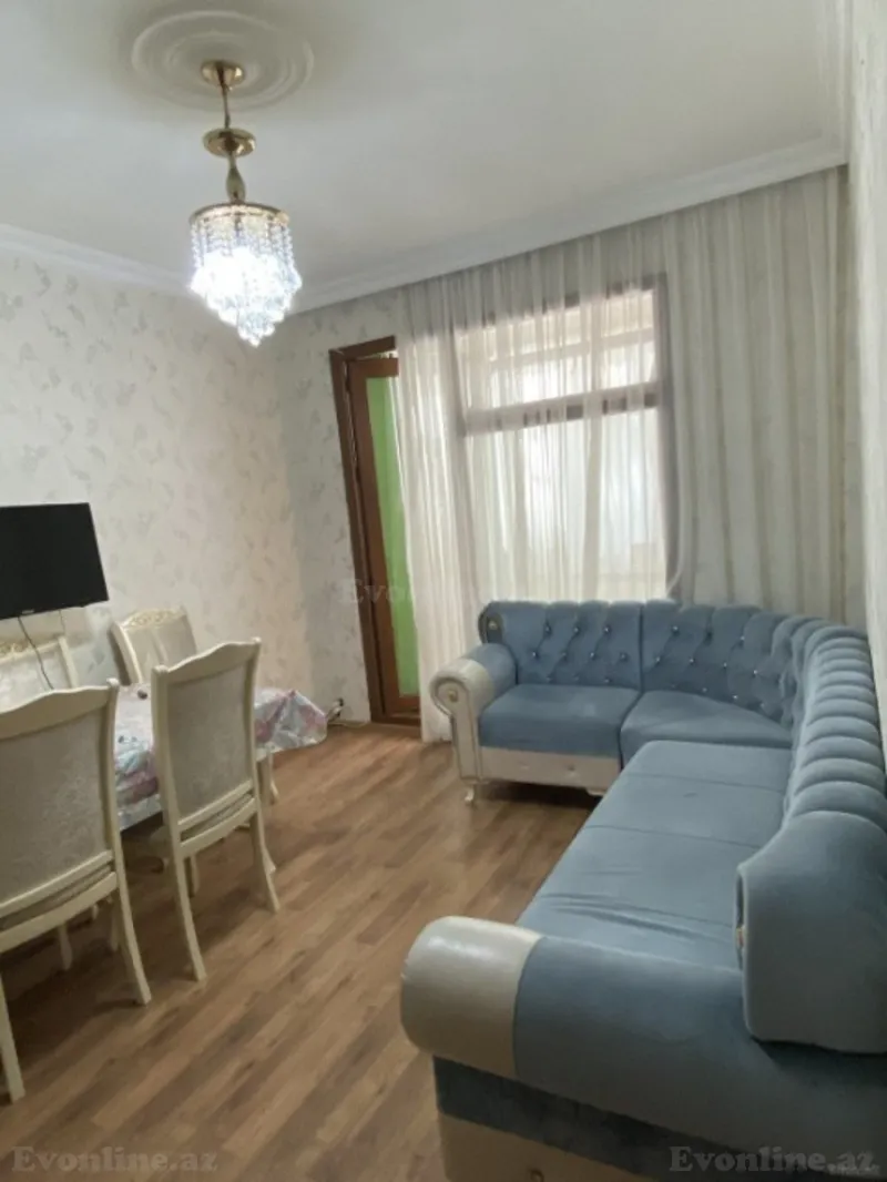 3 otaqlı Mənzil 61 m² 3-cü mikrorayon Kirayə verilir