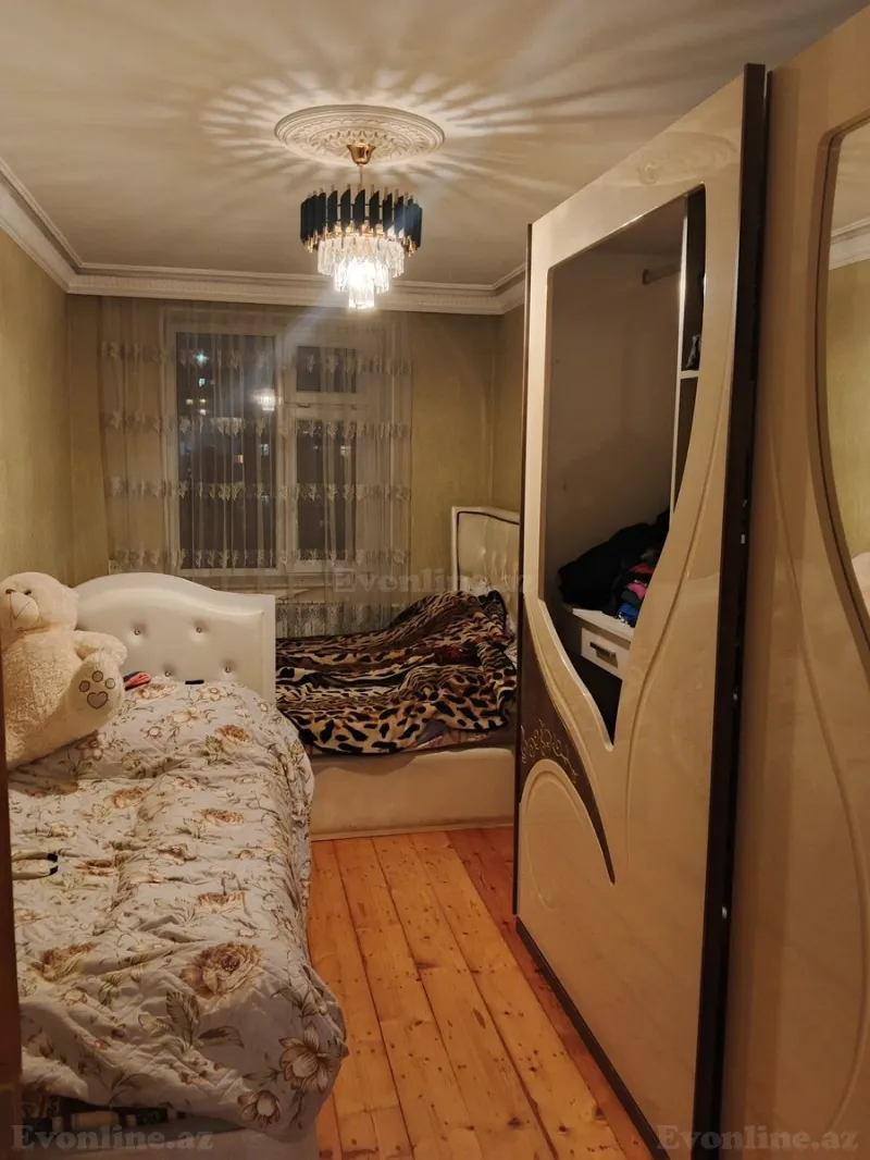 Satılır 4 otaqlı Mənzil Köhnə tikili 70 m² 8-ci kilometr - şəkil 3