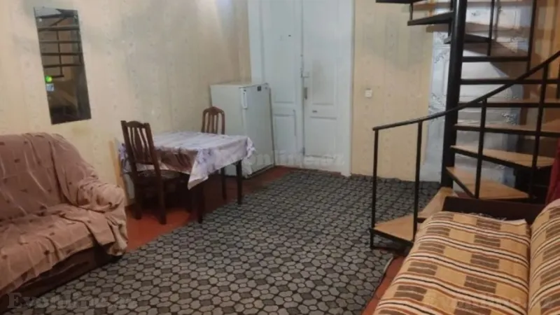 Kirayə verilir 2 otaqlı Mənzil Köhnə tikili 48 m² Sahil m. - şəkil 2