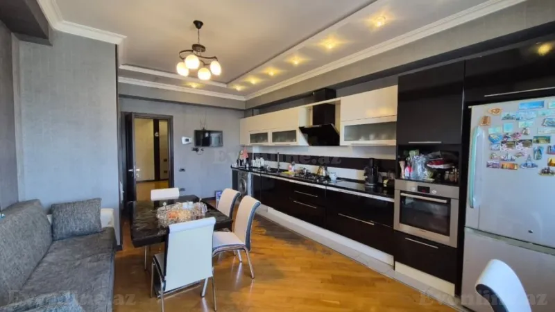 Satılır 5 otaqlı Mənzil Yeni tikili 280 m² 28 May m. - şəkil 18