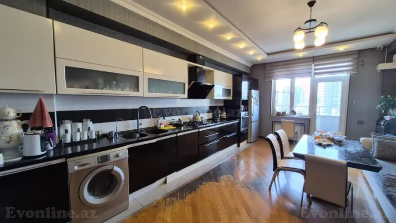 Satılır 5 otaqlı Mənzil Yeni tikili 280 m² 28 May m. - şəkil 19