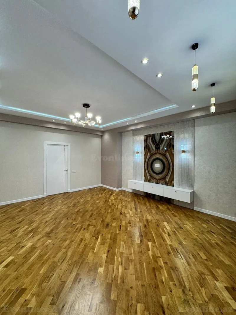 Satılır 3 otaqlı Mənzil Yeni tikili 115 m² Xətai r. - şəkil 2