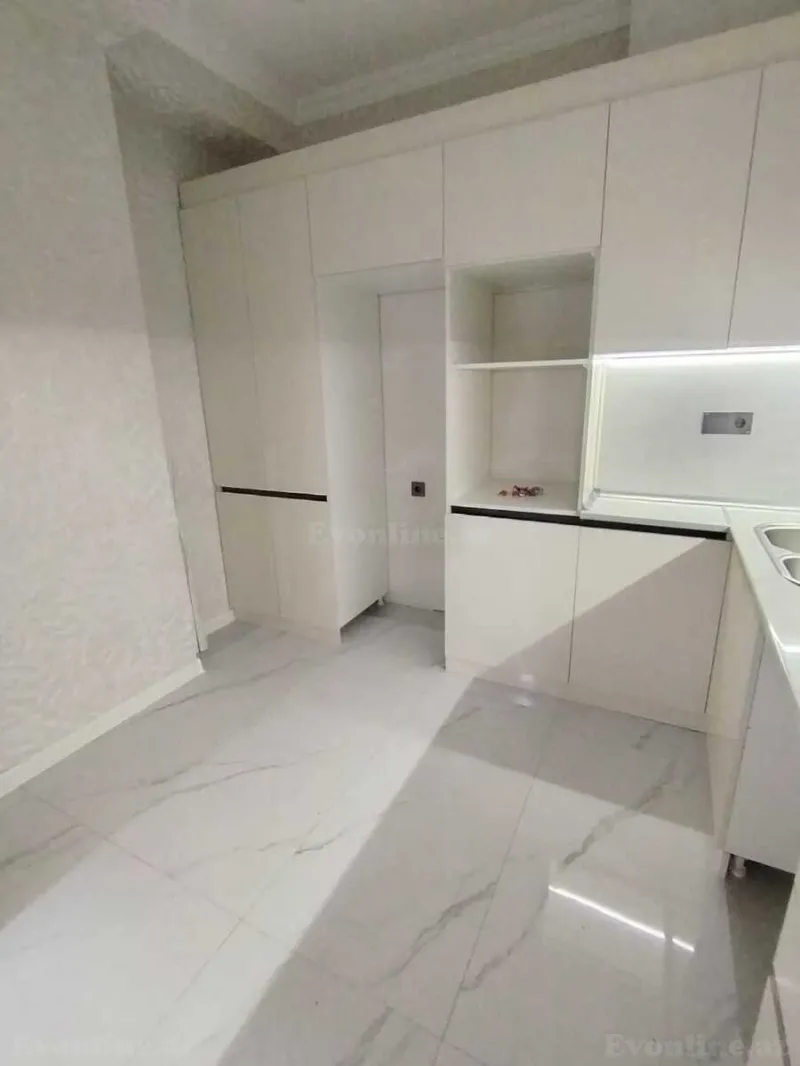 Satılır 2 otaqlı Mənzil Yeni tikili 75 m² Suraxanı r. - şəkil 9