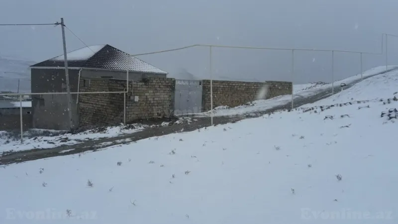 Satılır Torpaq 8 sot Qobu - şəkil 3