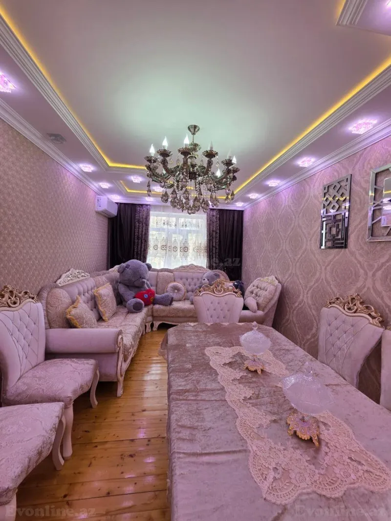 3 otaqlı Mənzil 80 m² Xətai r. Satılır